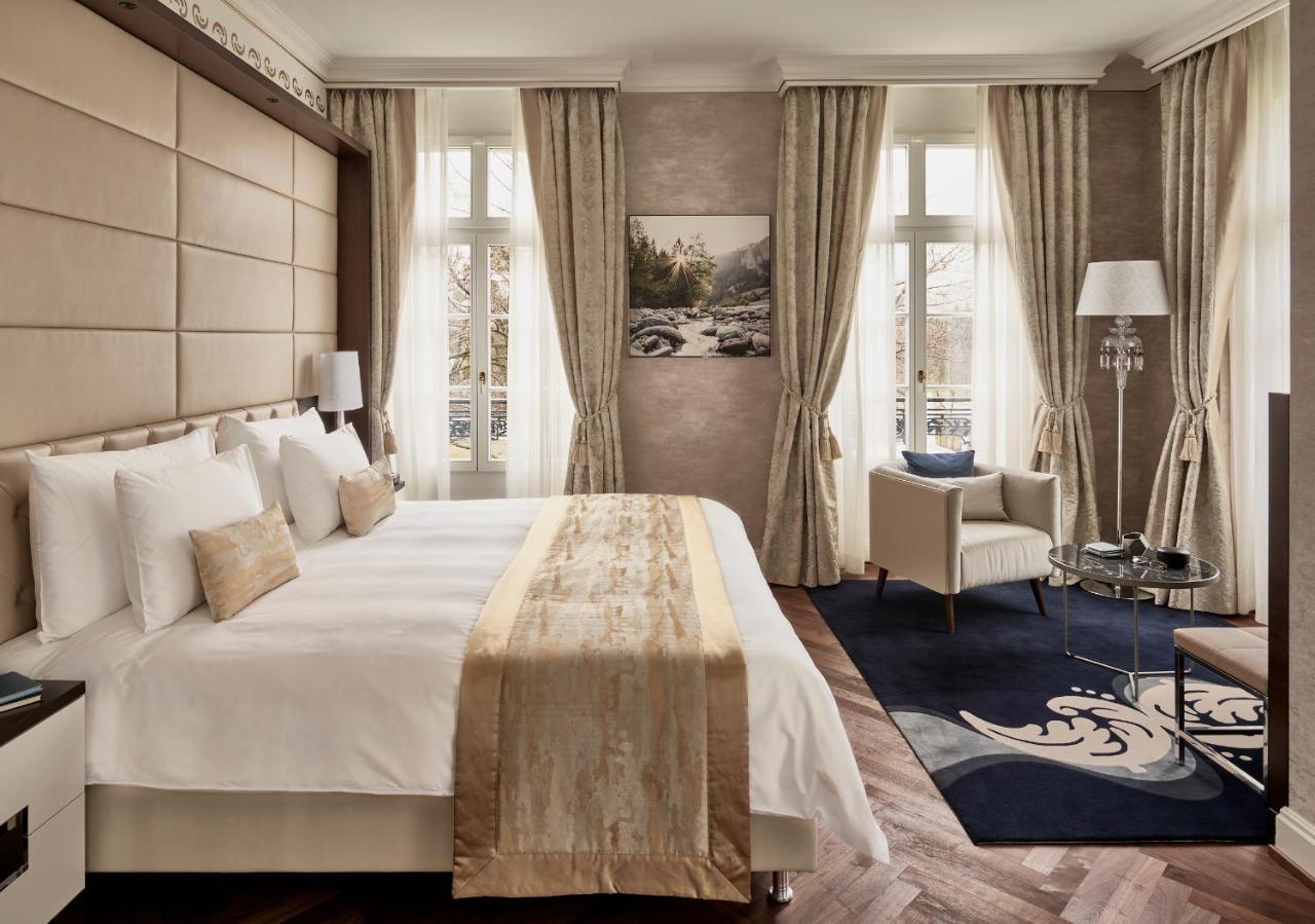 Grand Hotel